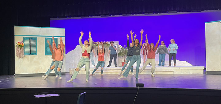 Norwich School Students Grade 8-12 Perform "Mamma Mia!"